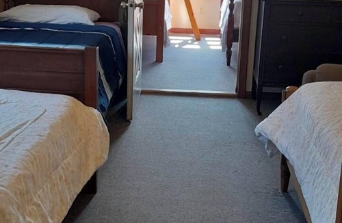 Omro Resort | Schuster's Fox River Resort on the Fox River - Walleye Retreat