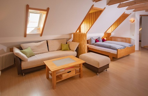 Graefenberg Other | Schwalbennest - Genusshof Pingold