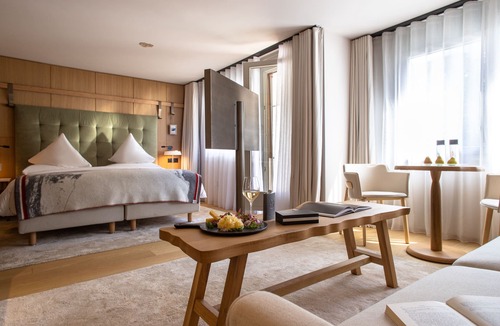 Zermatt City Centre Hotel | Schweizerhof Zermatt