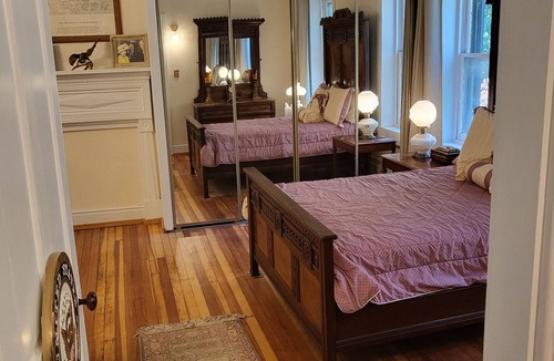 Frederick House | Scientist's Suite in the Manor House!