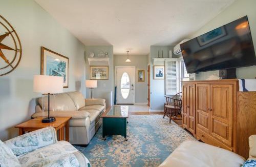 Minot House | Scituate Vacation Rental - Walk to the Beach!