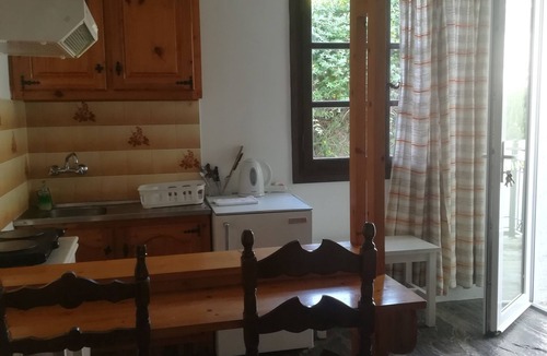 Samos Town Apartment | Scorpios Hotel & Suites