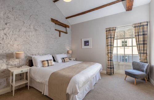 Wing House | Scotch Arms Mews