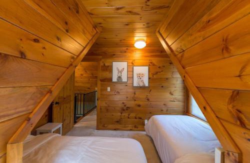 Millersburg Apartment | Scotch Pine . Trailside Lodging