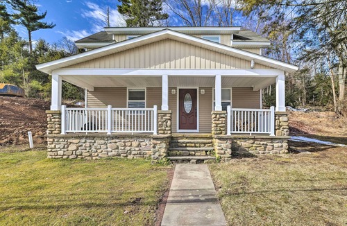 Scotrun Cottage | Scotrun Home Centrally Located to Area Resorts