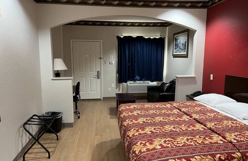 East Downtown Houston Hotel | Scott Inn Suites - Downtown Houston