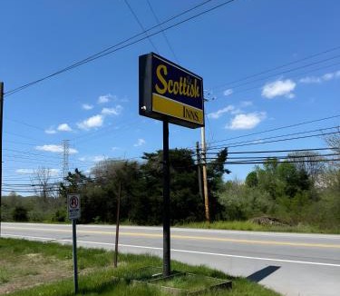 Middletown Hotel | Scottish Inns - Middletown