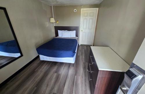 Middletown Hotel | Scottish Inns - Middletown