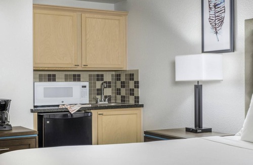 South Scottsdale Resort | Scottsdale Studio Hotel at WorldMark – Pools, Golf & Desert Views