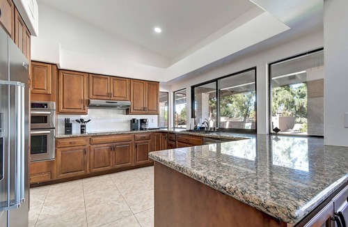 Paradise Valley Village Villa | ScottsdaleStays Multimillion 10BR-6BA Acre Estate-Pool-Sport Courts-SUMMER DEALS