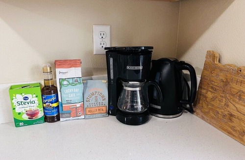 Southeast Salem Apartment | Scout- a rustic “cabin” apartment, very fast wifi