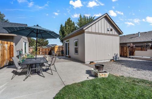 Redmond House | Scrubjay Suite