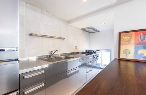 Tsubaki Onsen House | SEA 351