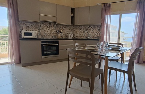 Xlendi Apartment | Sea and Country View 1st Floor Apartment