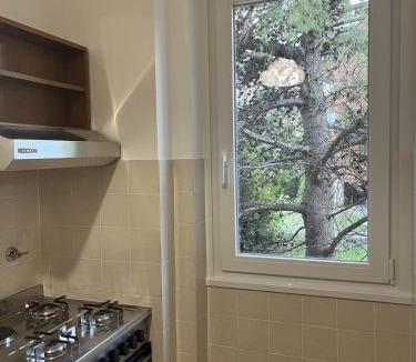 Servola-Chiarbola-Valmaura-Borgo San Sergio Apartment | Sea & Books Studio