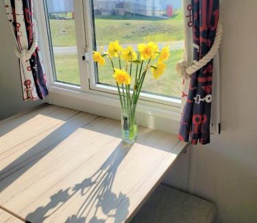 Perranporth Resort | Sea Break, Perran Sands, Perranporth