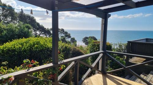 Onaero House | Sea Breeze