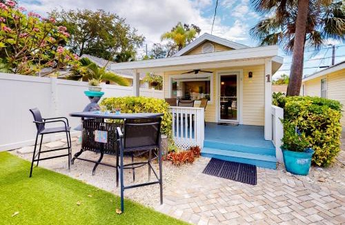 Sunset Beach House | Sea Breezy - Unit 1