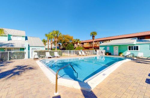 Miramar Beach House | Sea Cabin 6A
