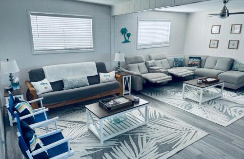 Galveston House | Sea Esta - Lil' costal cottage