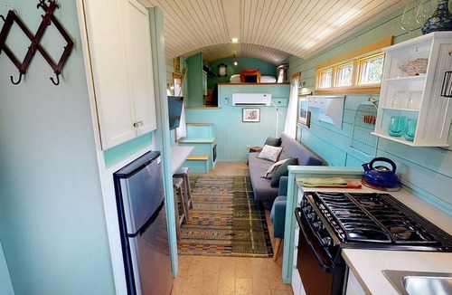 Waldport House | Sea Foam Adorable Tiny House near Waldport, Oregon