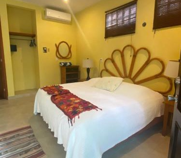 Centro - Supmza 001 Hotel | Sea Hawk Suites
