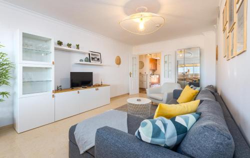 Marbella Apartment | Sea Mountain View