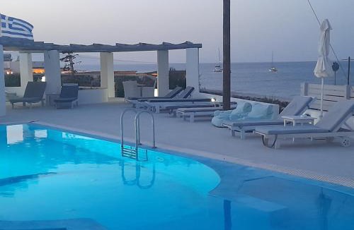 Kamari Hotel | Sea paradise