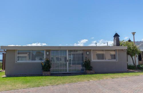 Fleur Park House | Sea Pine Cottage