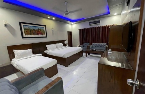 Clifton Hotel | Sea Shell Fort