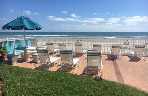 East Daytona House | Sea Shells Beach Club #204 Apartment
