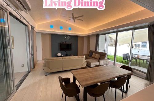 Kin Apartment | Sea Side Loco's