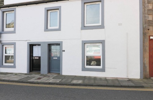 Eyemouth Cottage | Sea Spray