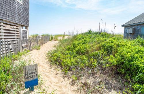 Kitty Hawk House | Sea Sun Greetings - Kitty Hawk MP 2.5, Ocean Views, Direct Beach Access, Pool, Hot Tub, Pets OK