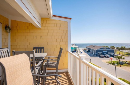 Yaupon Beach Apartment | Sea Tales by Oak Island Accommodations