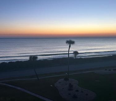 Ormond Beach Hotel | Sea Turtle Bungalow