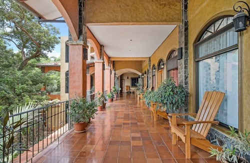 Junquillal Condo | Sea Turtle Villa, 1 bedroom loft w pool near beach