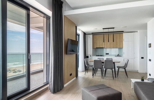 Constanta Apartment | Sea View 2 bedroom Apartament located in Mamaia Nord