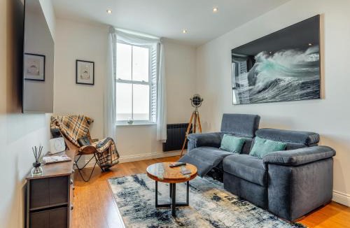 West Cliff House | Sea View 9