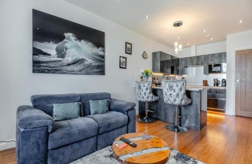 West Cliff House | Sea View 9