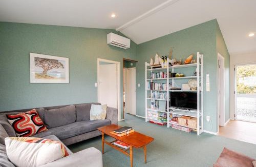 Tata Beach House | Sea View Batch