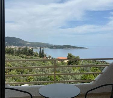 Melissopetra Apartment | Sea View Calm