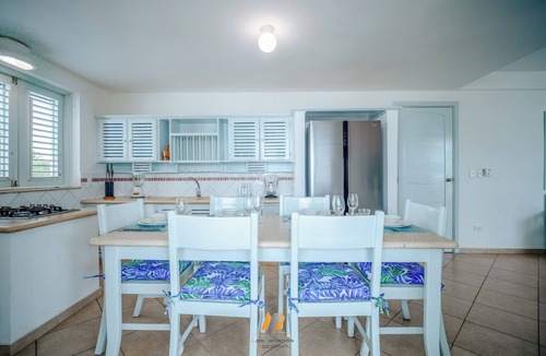 La Iglesia Apartment | Sea View Duplex /Near Beach and in the heart of the Center/Pool/Free Wifi