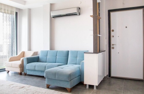 Akbuk Apartment | Sea View Flat with Shared Pool 5 min to Beach