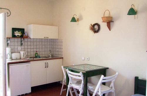 Sithonia Apartment | Sea view, free family facilities, only 3 minutes from a private beach
