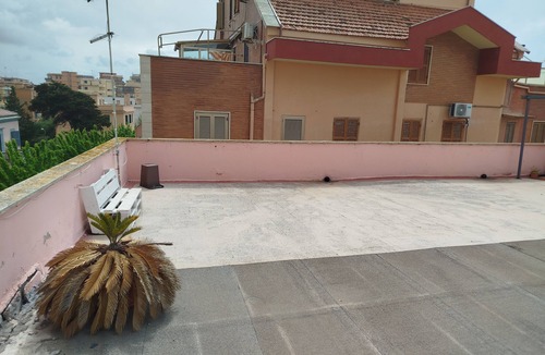 Ladispoli Apartment | Sea View Ladispoli: 50m from the sea, in the center, close to all services!