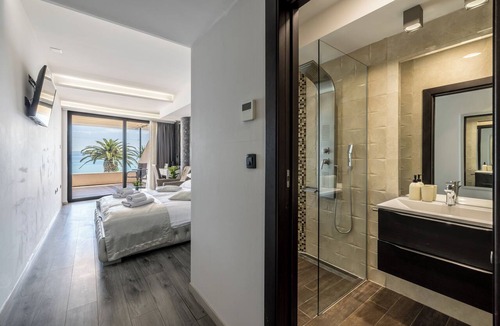 Stobrec House | Sea View Luxury Rooms Seven of Nine