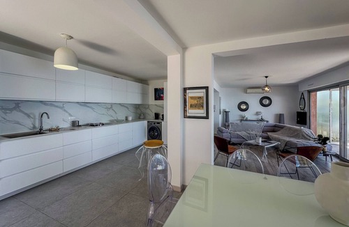 Antheor House | Sea-view villa for 8 guests with heated pool
