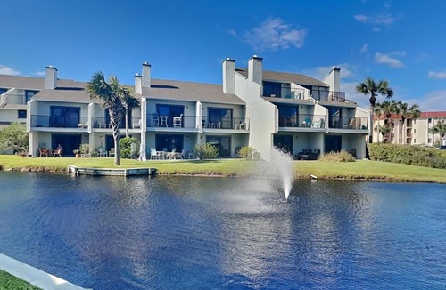St. Augustine Beach Apartment | Sea Winds 52
