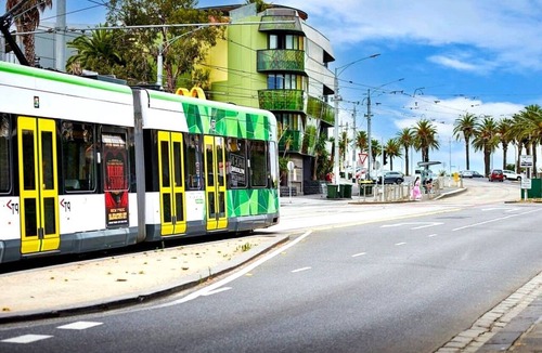 St Kilda Apartment | Sea You in St Kilda with Parking